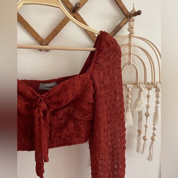 Urban Outfitters long puff sleeve cropped blouse - Picture 3 of 5